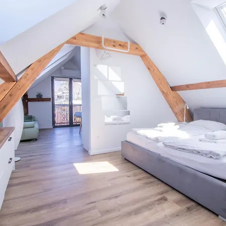 Apartman House - Sky