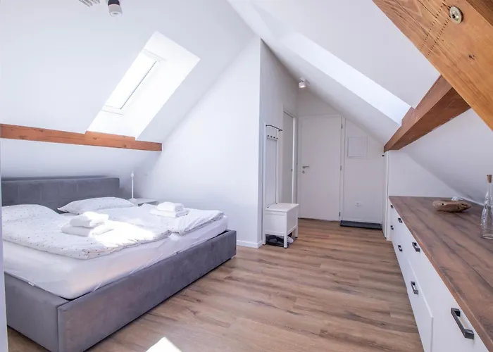 House - Sky 아파트 *