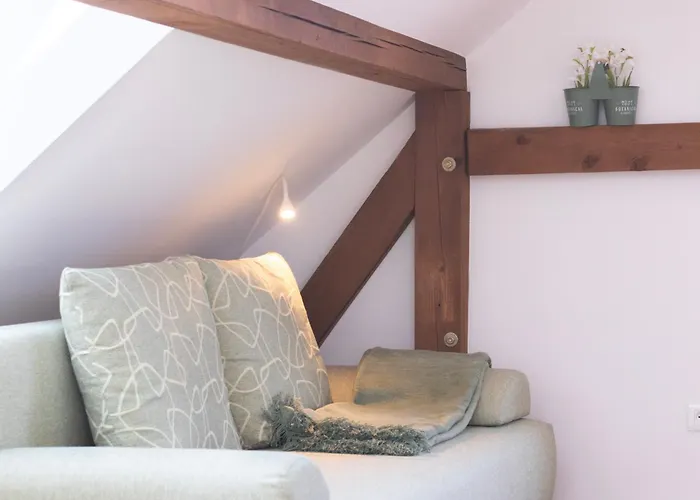 House - Sky 아파트